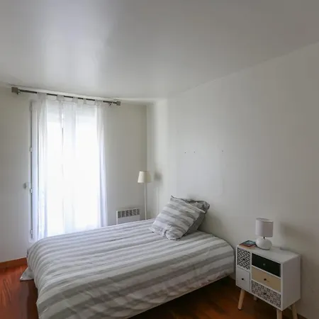 Lovely Cosy Apt Near Canal St Martin * Parigi